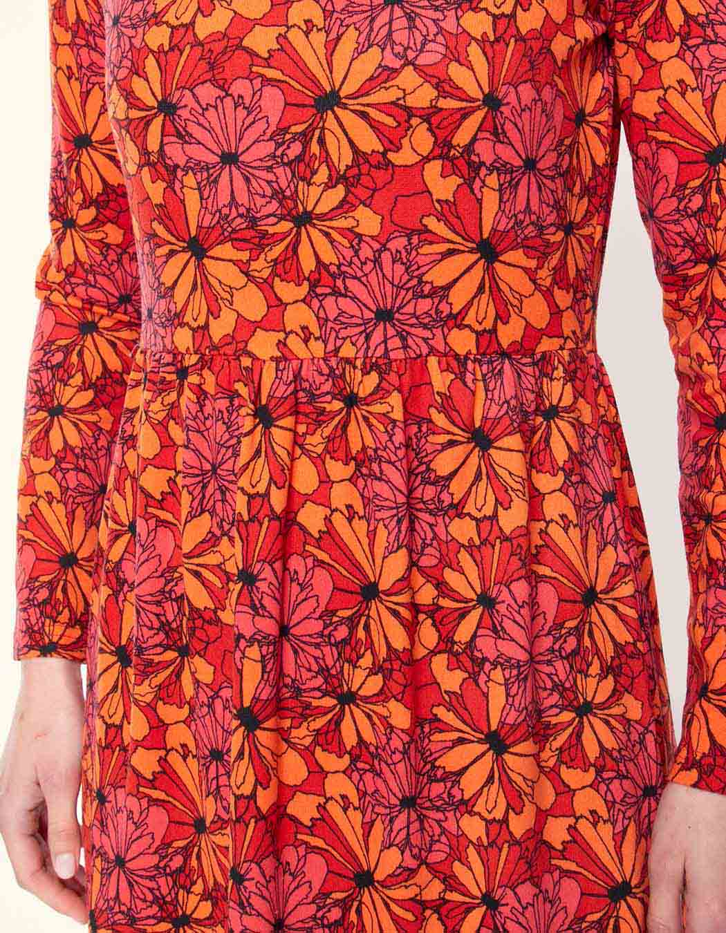 Robe évasée en maille jersey
KANEI