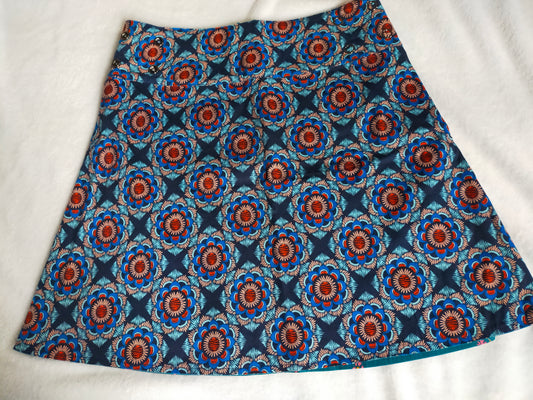 Jupe réversible trapèze à motifs colorés taille unique réglable par pressions