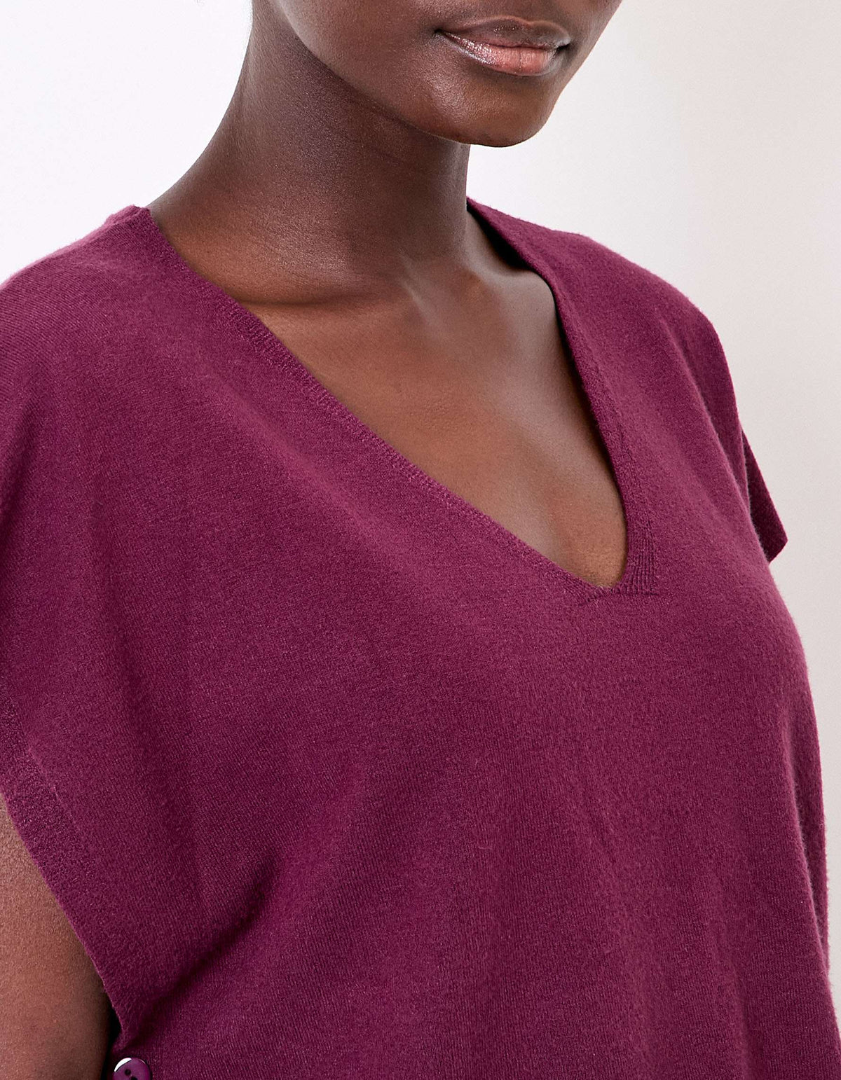 Pull maille sans manche col V SATINKA