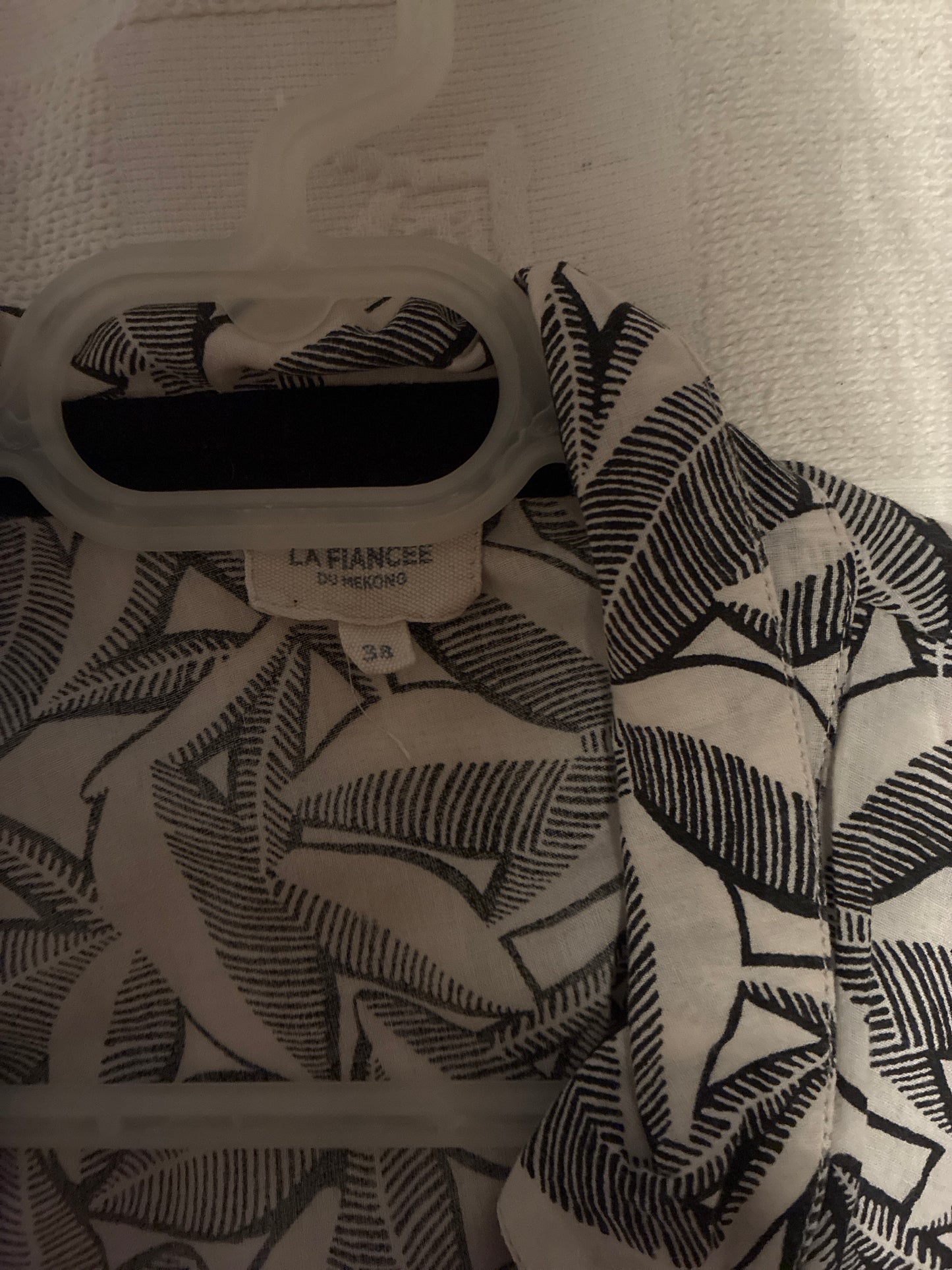 Chemisier motif blanc et noir