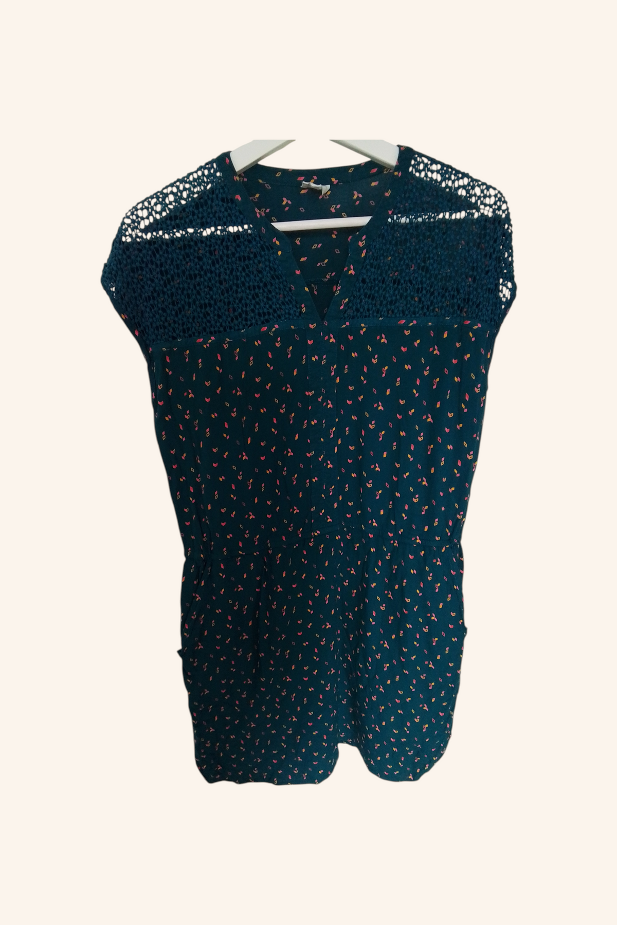 Robe doublée,  en coton, élastiquée à la taille