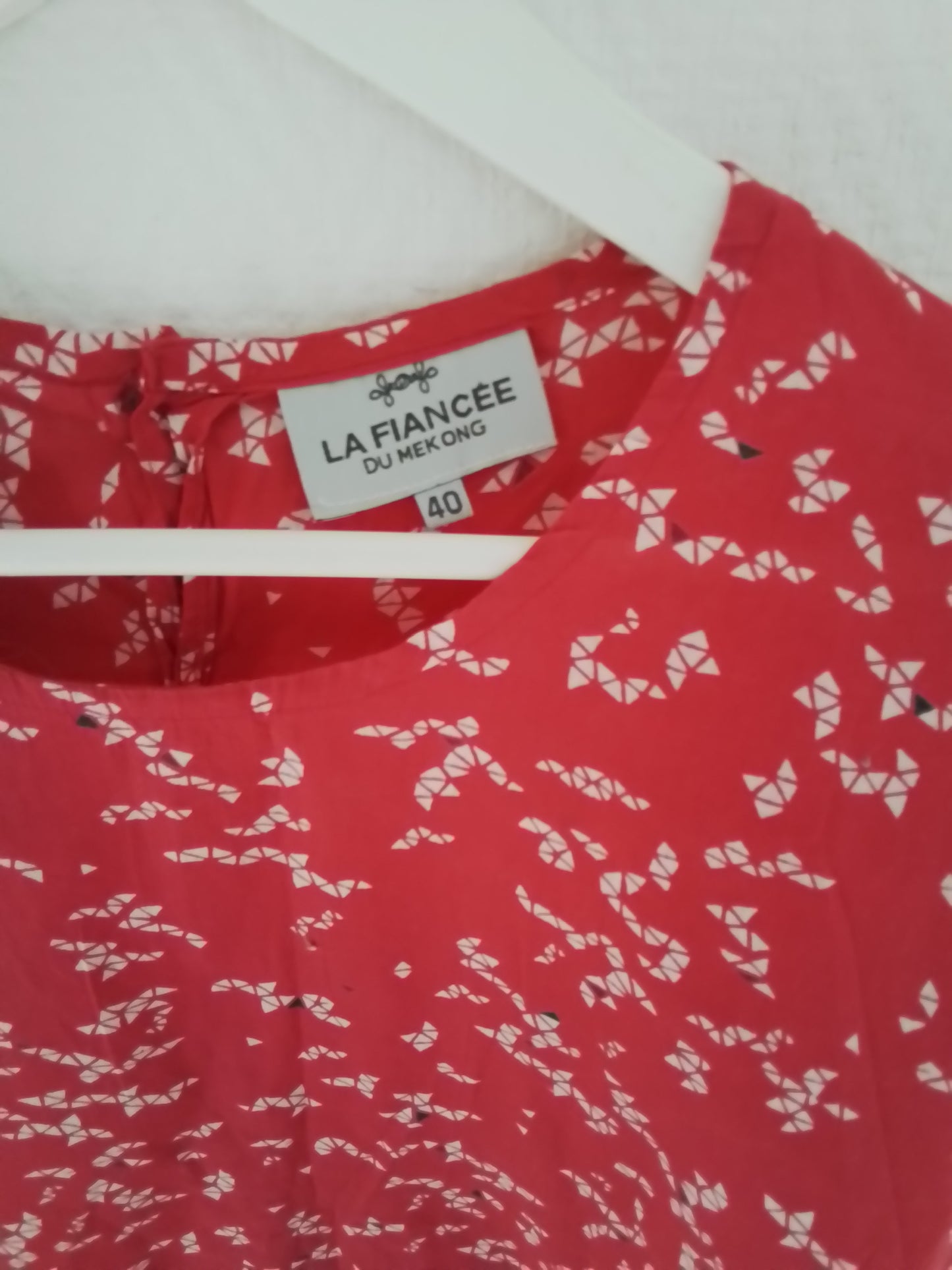 Top coton imprimé manches 3/4 avec guipures aux manches