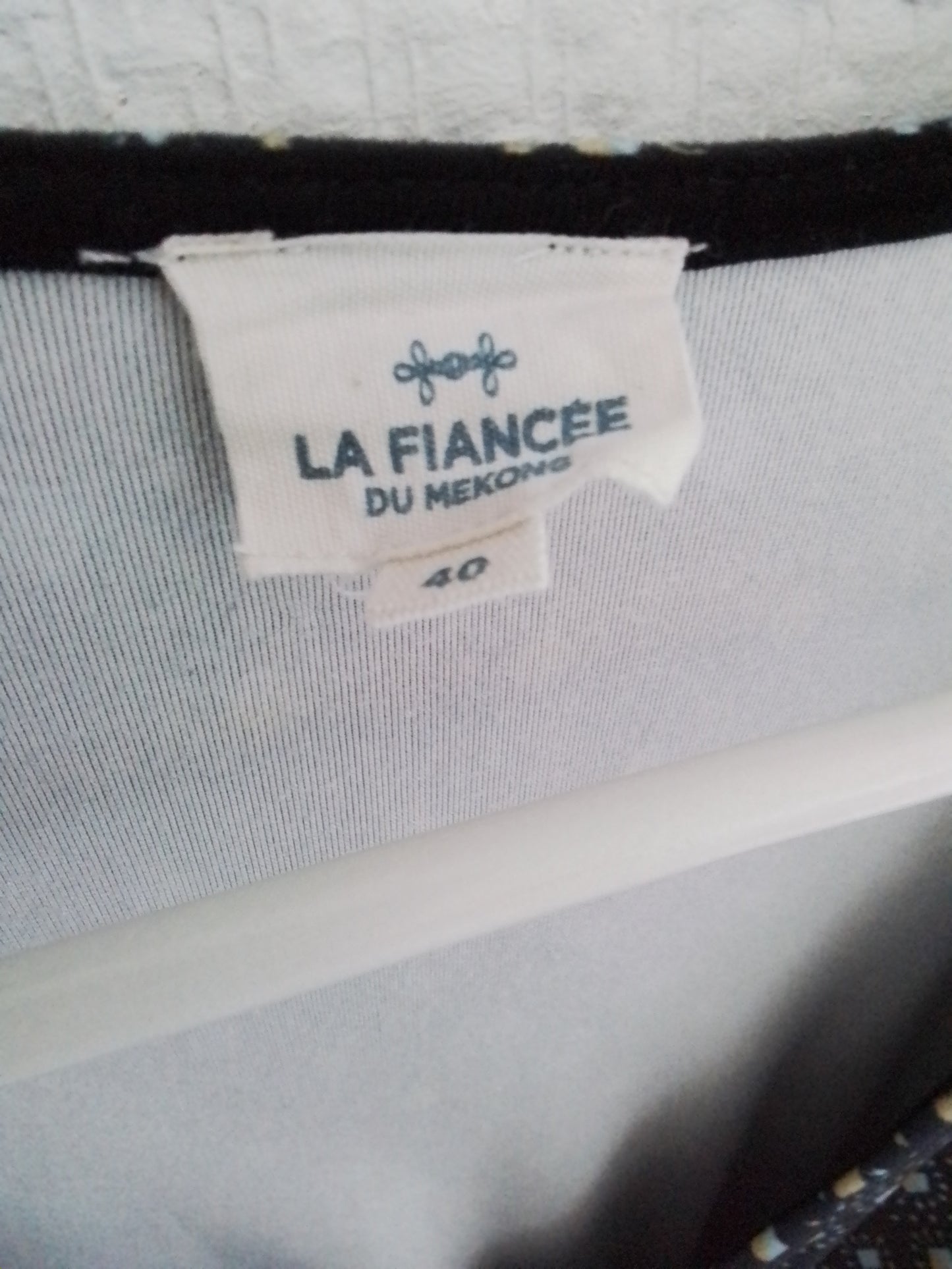 Robe velours portefeuille cache cœur avec nœud à la taille