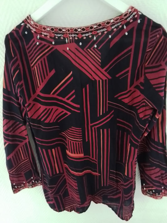 Tunique coton imprimée,  grand col V avec broderies fil lurex