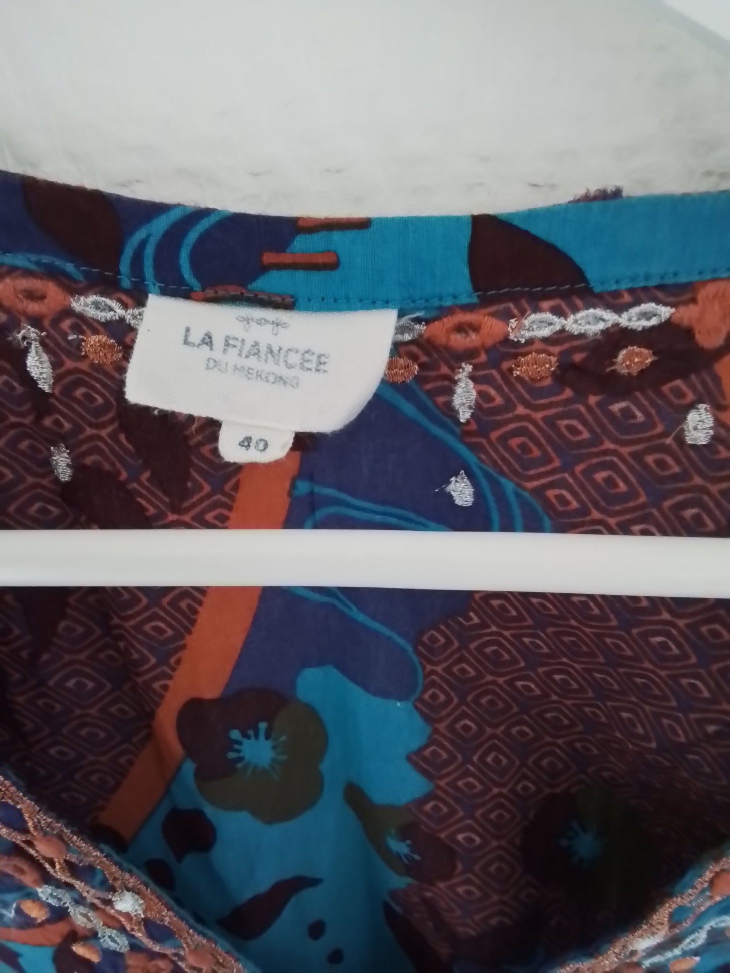 Tunique longue coton imprimé,  brodée fil lurex et col V