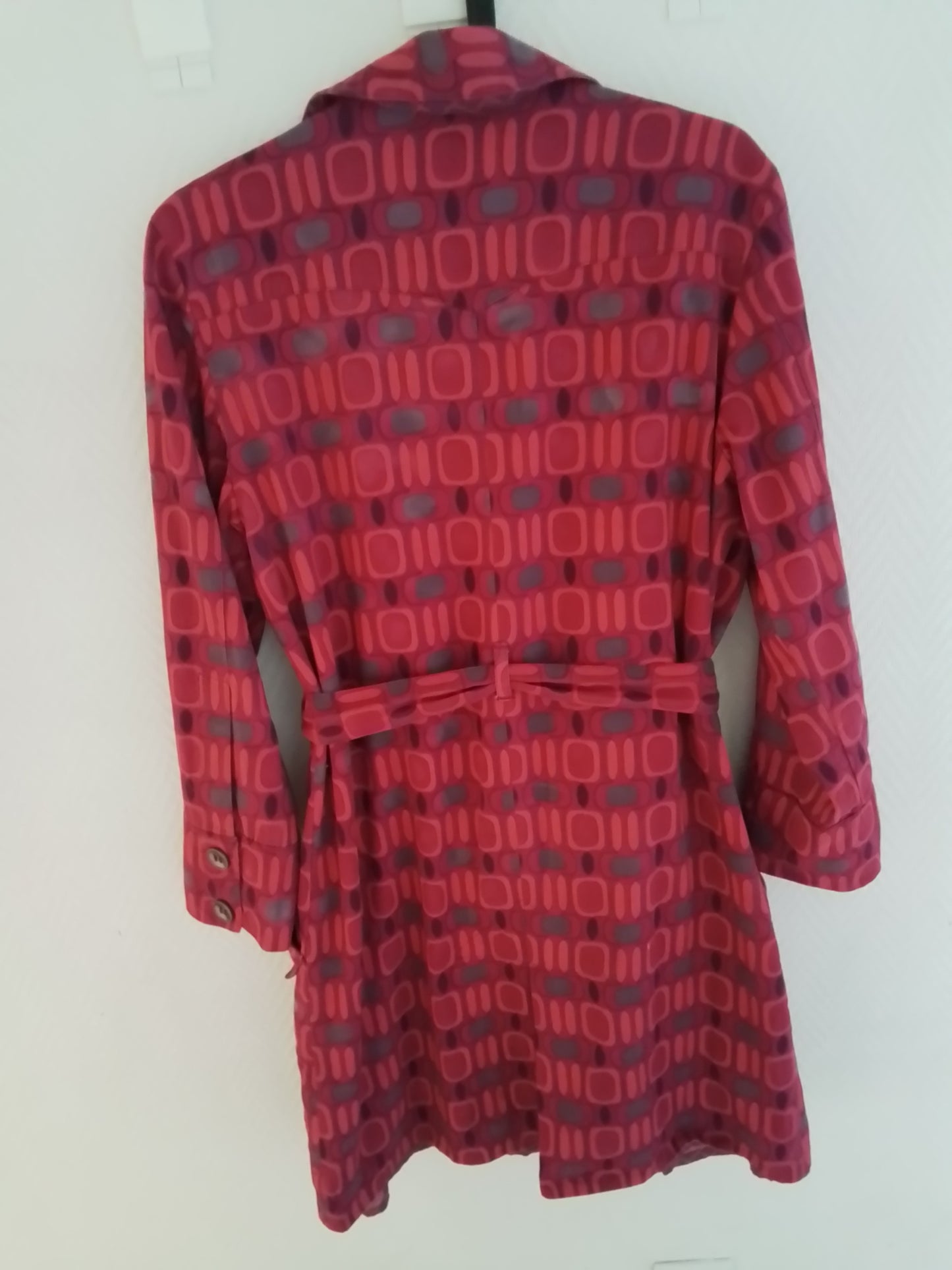 Manteau coton imprimé ceinturé et boutonné