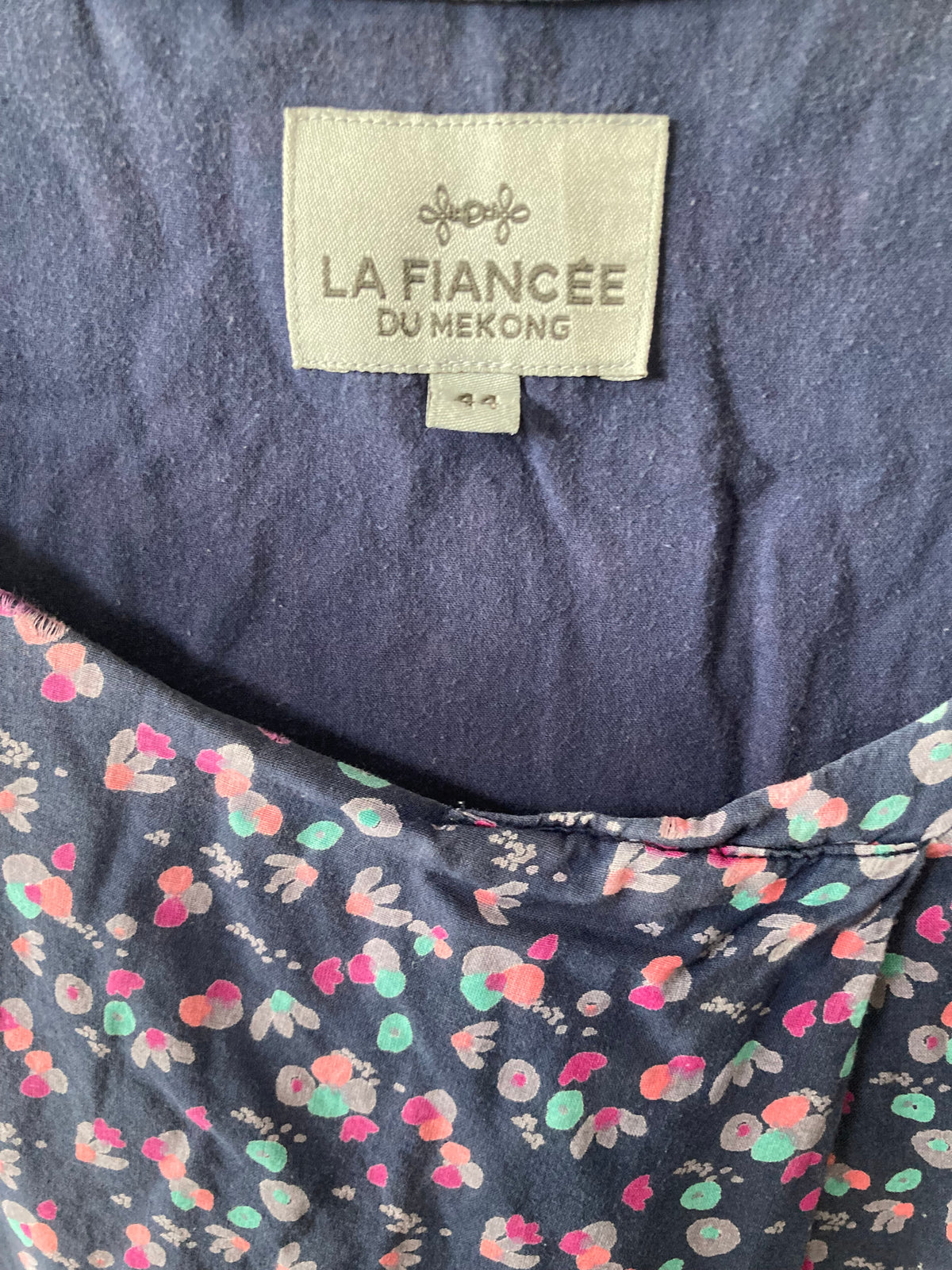 Robe bleu motif à pois