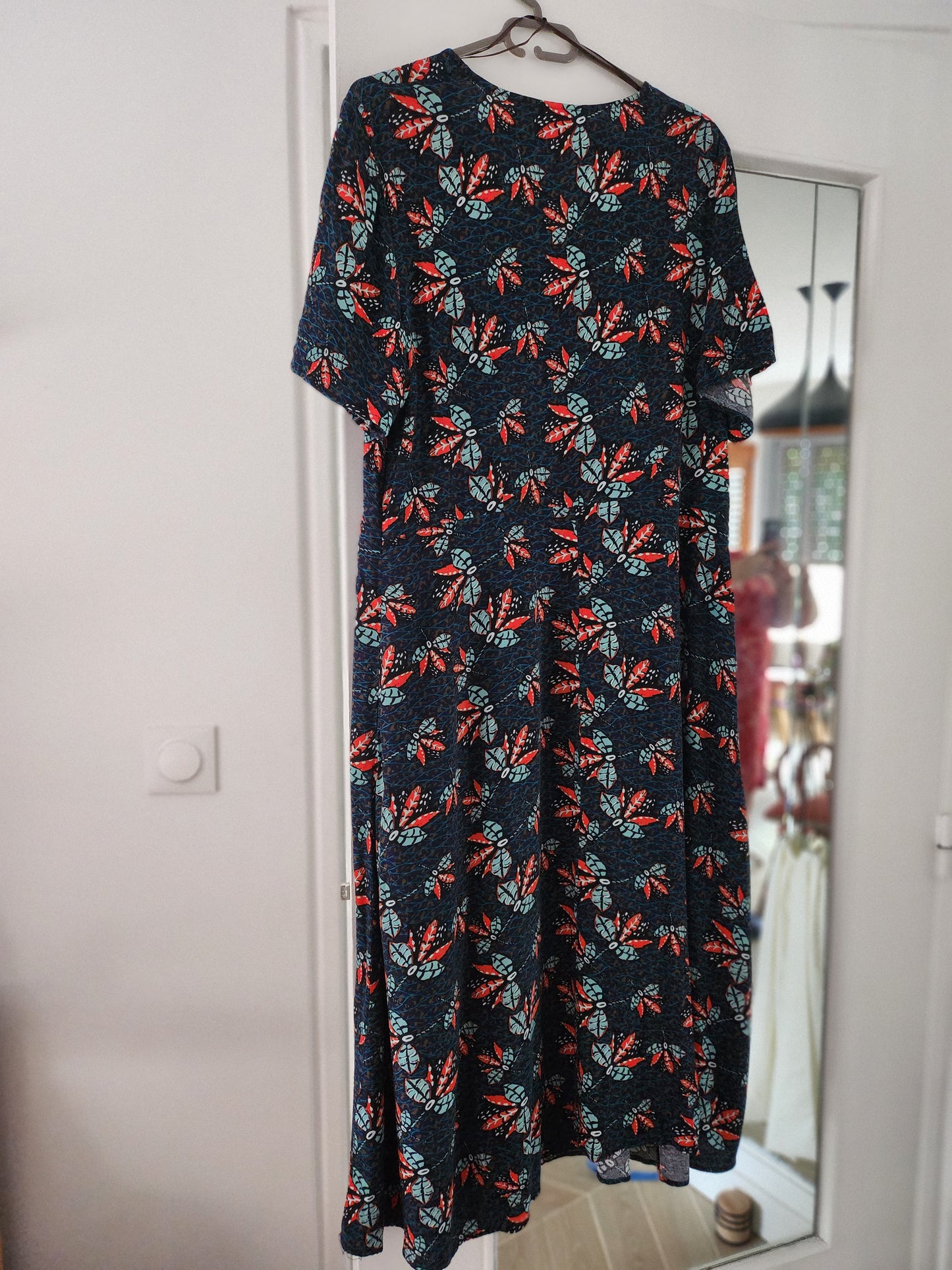 Robe fluide midi Bindi | 46 au 56
