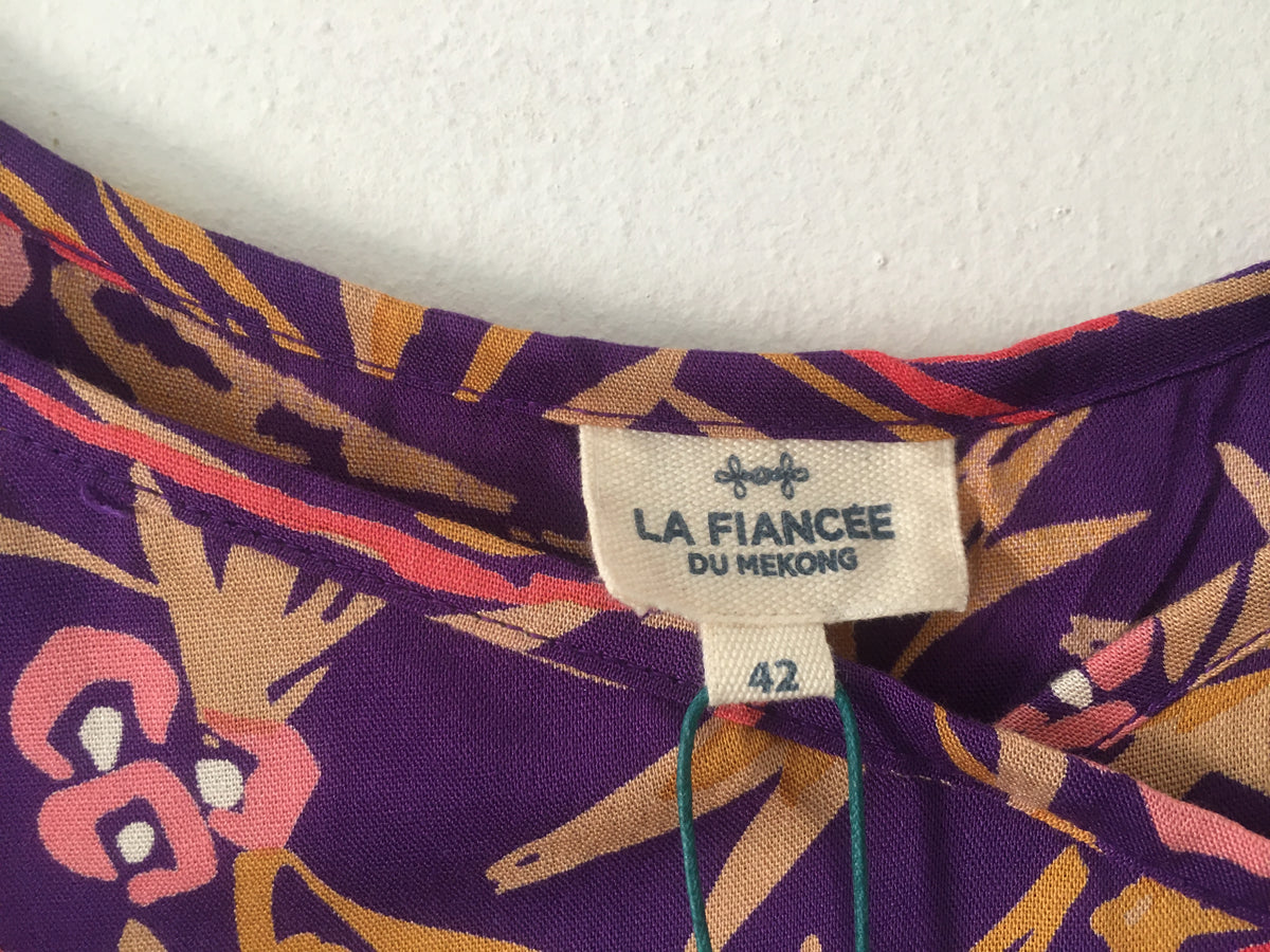 Robe légère neuve avec étiquette