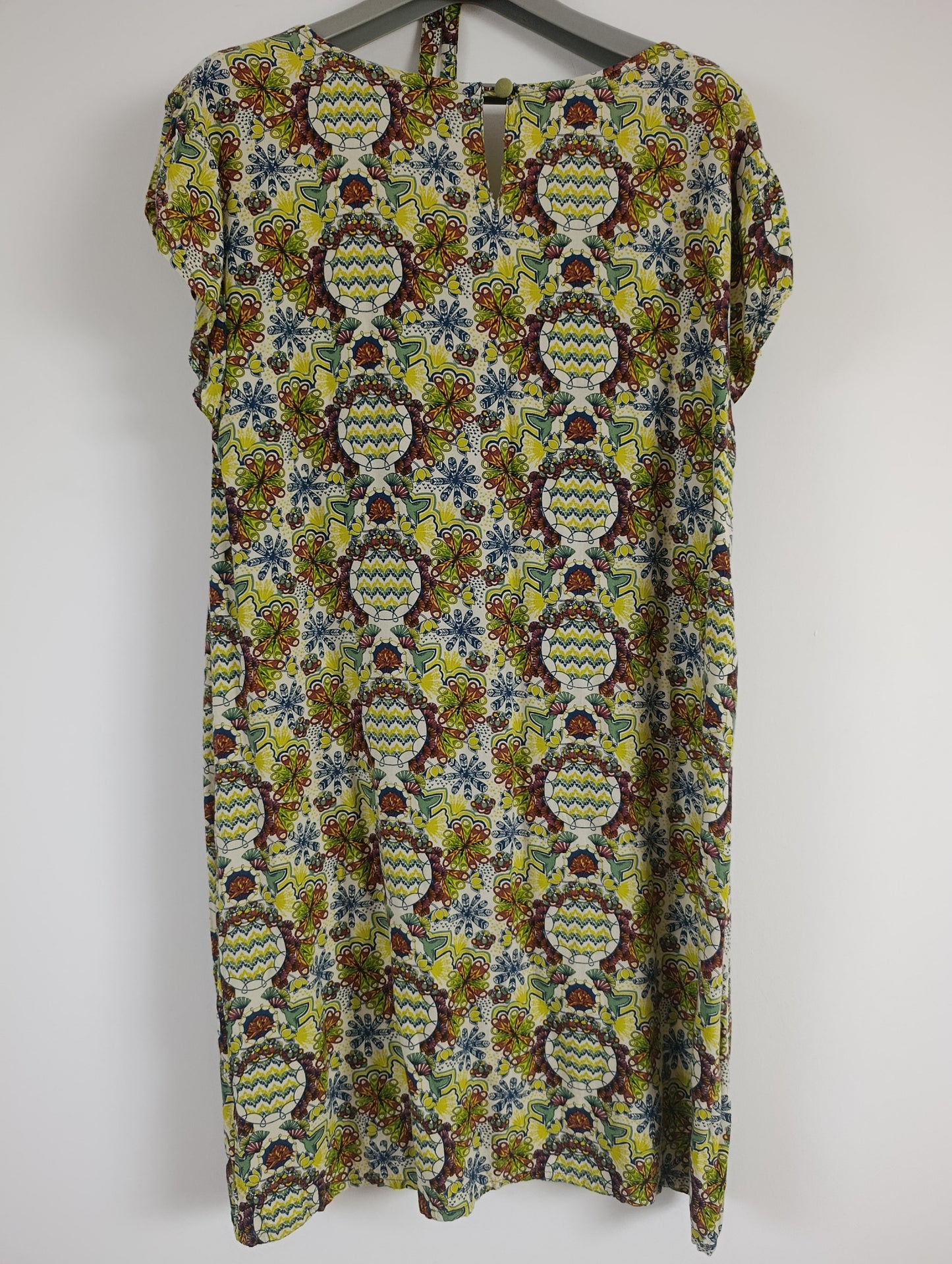 Robe légère et fluide pour printemps été