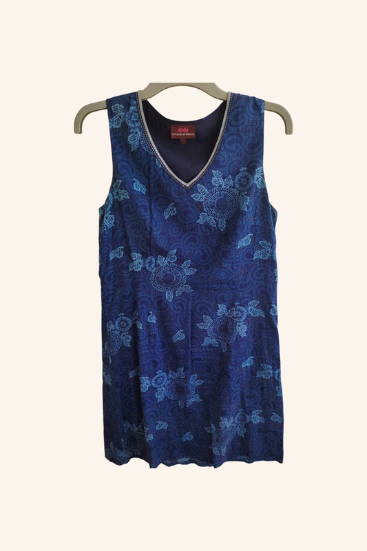 Robe bleue légère