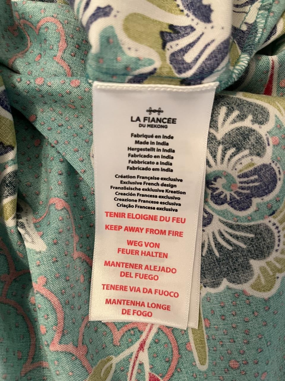 Robe Légère neuve avec étiquette