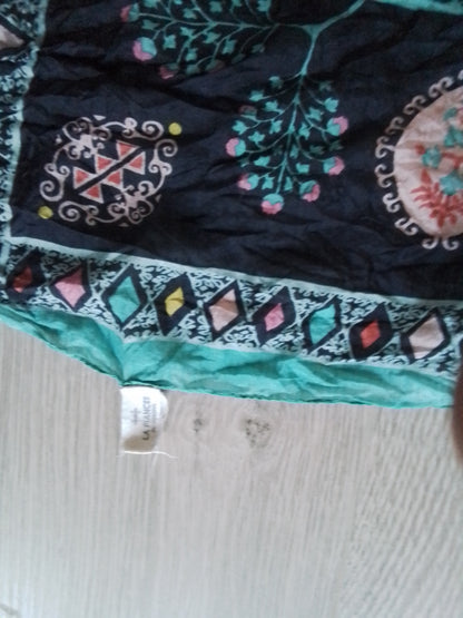 Grand foulard carré en soie