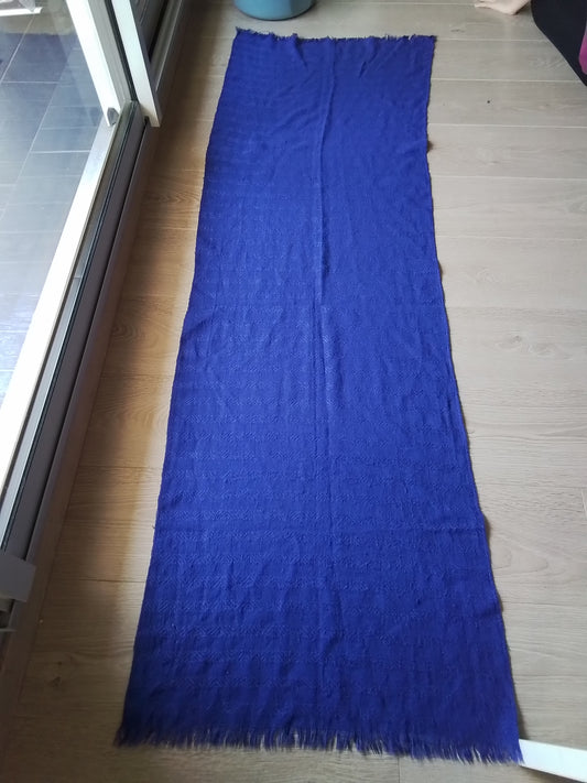 Grande écharpe chaude bleu roi