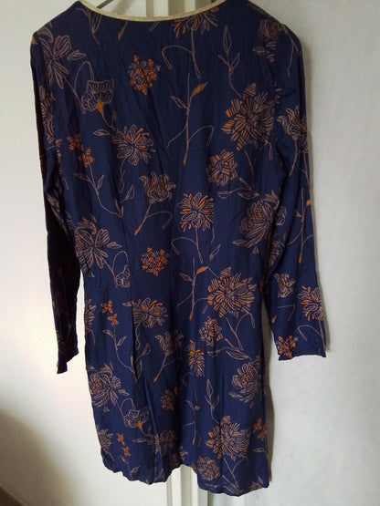 Robe viscose cintrée bleue et or