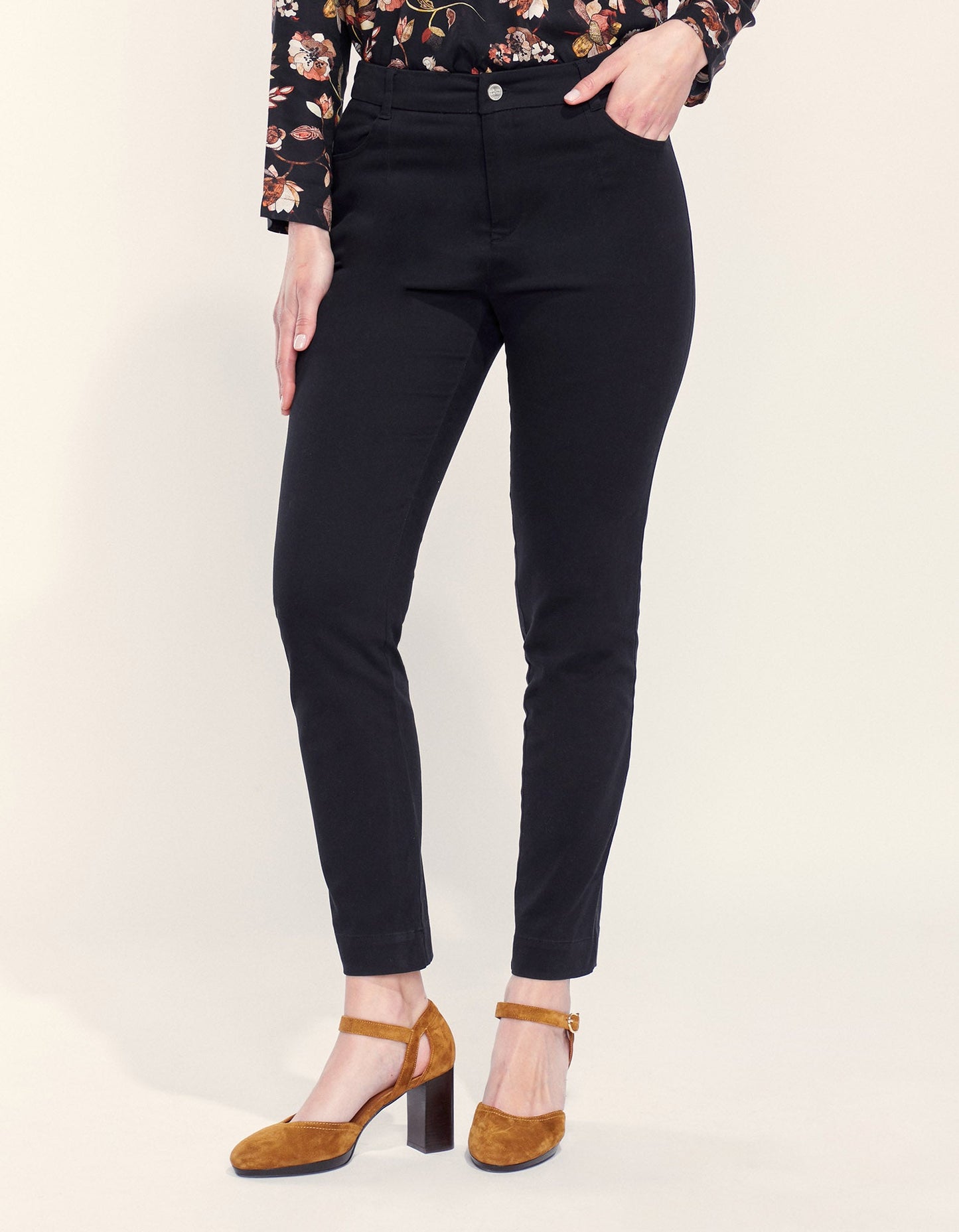 Pantalon cigarette  DANA