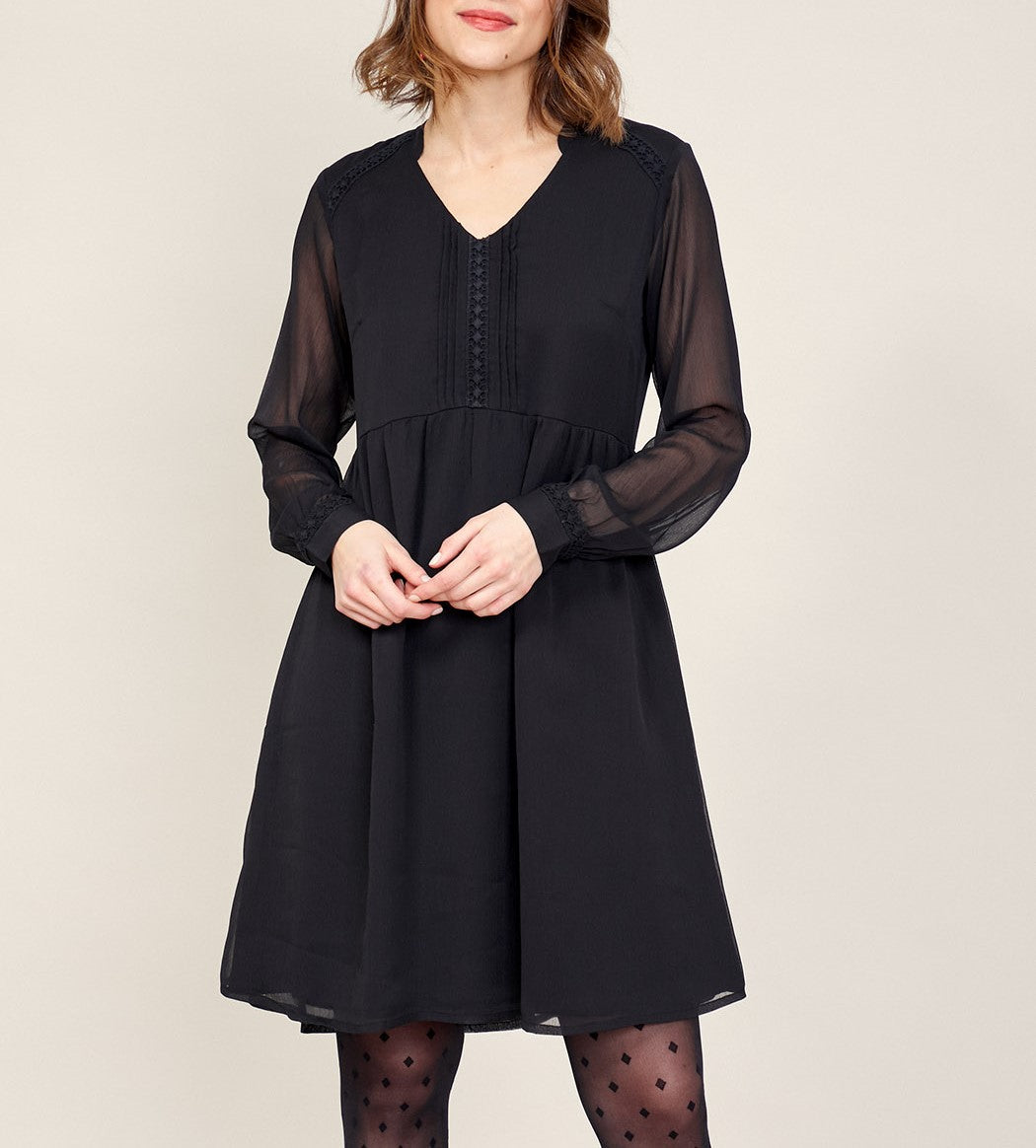 Robe ample dentelle DOKO