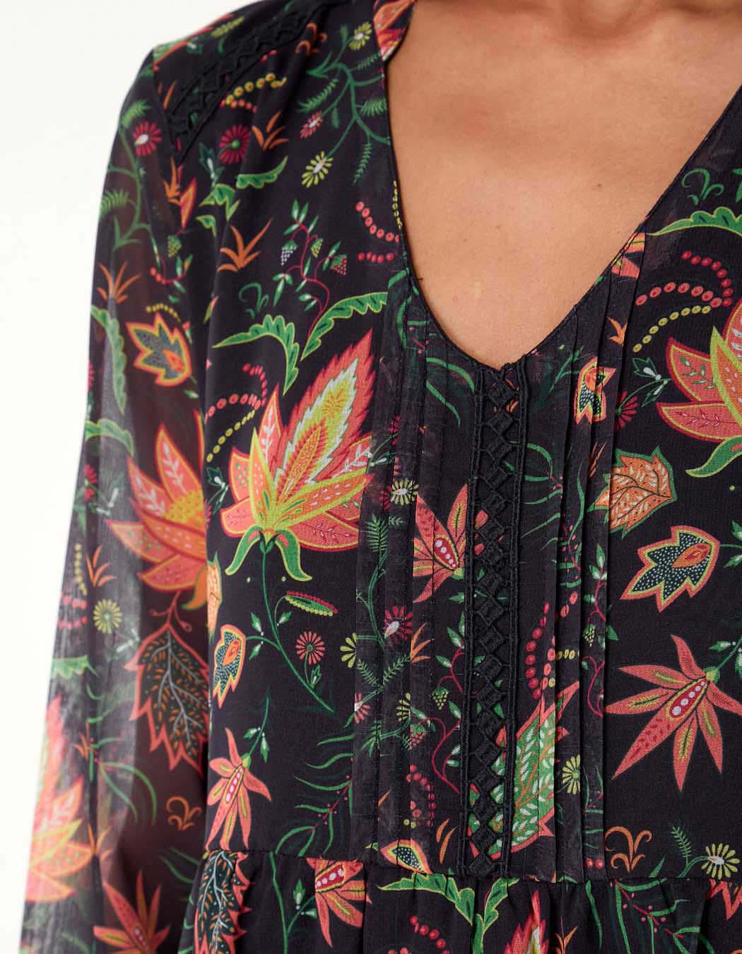 Robe ample dentelle DOKO