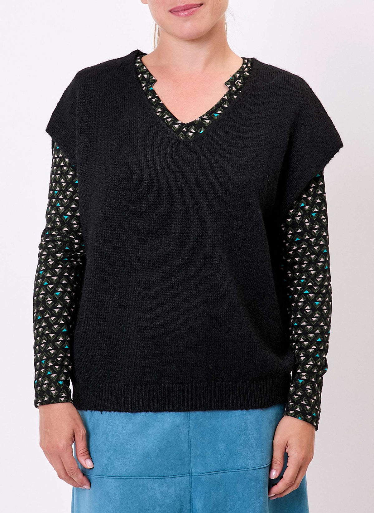 Pull tricot sans manche uni DAKILA