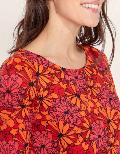 Robe évasée en maille jersey
 KANEI