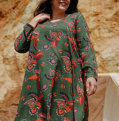 Robe fluide evasée Ecovero
 NOZOMI