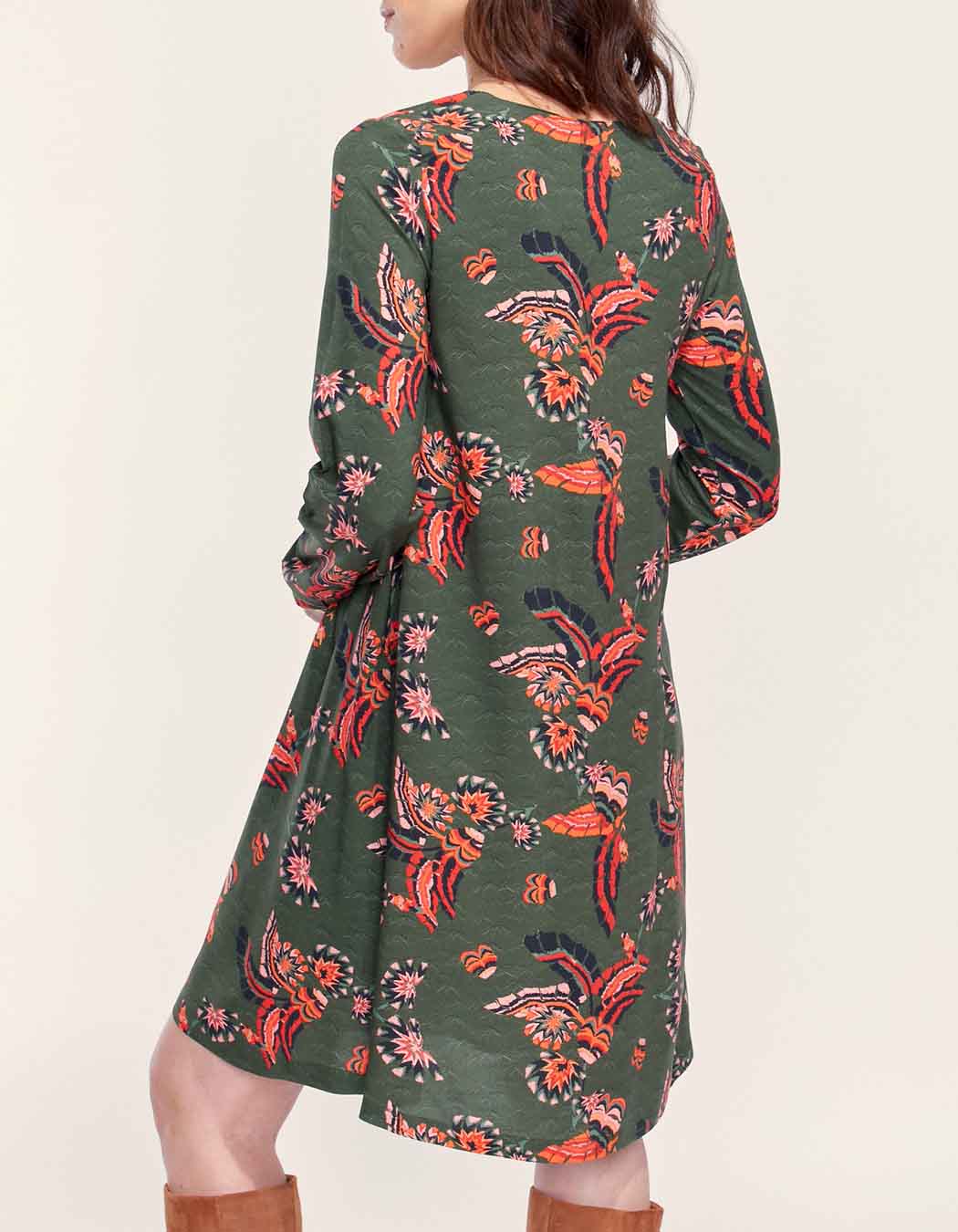 Robe fluide evasée Ecovero
 NOZOMI