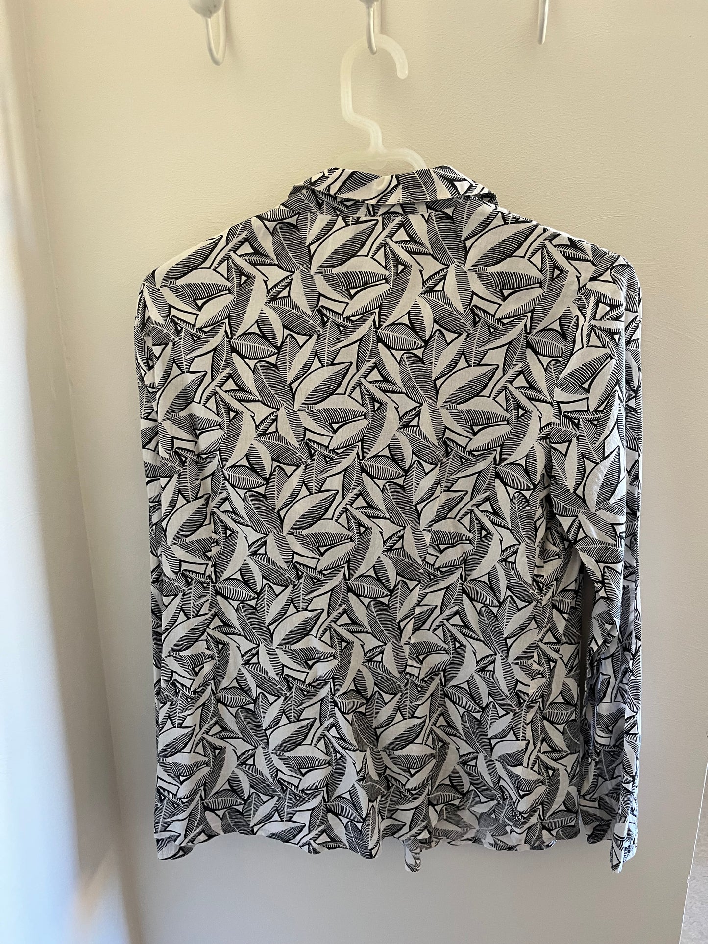 Chemisier motif blanc et noir