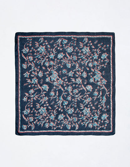Foulard en soie imprimé
