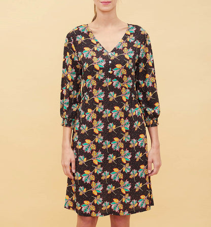 Robe fluide ajustée col boutons Ayanna