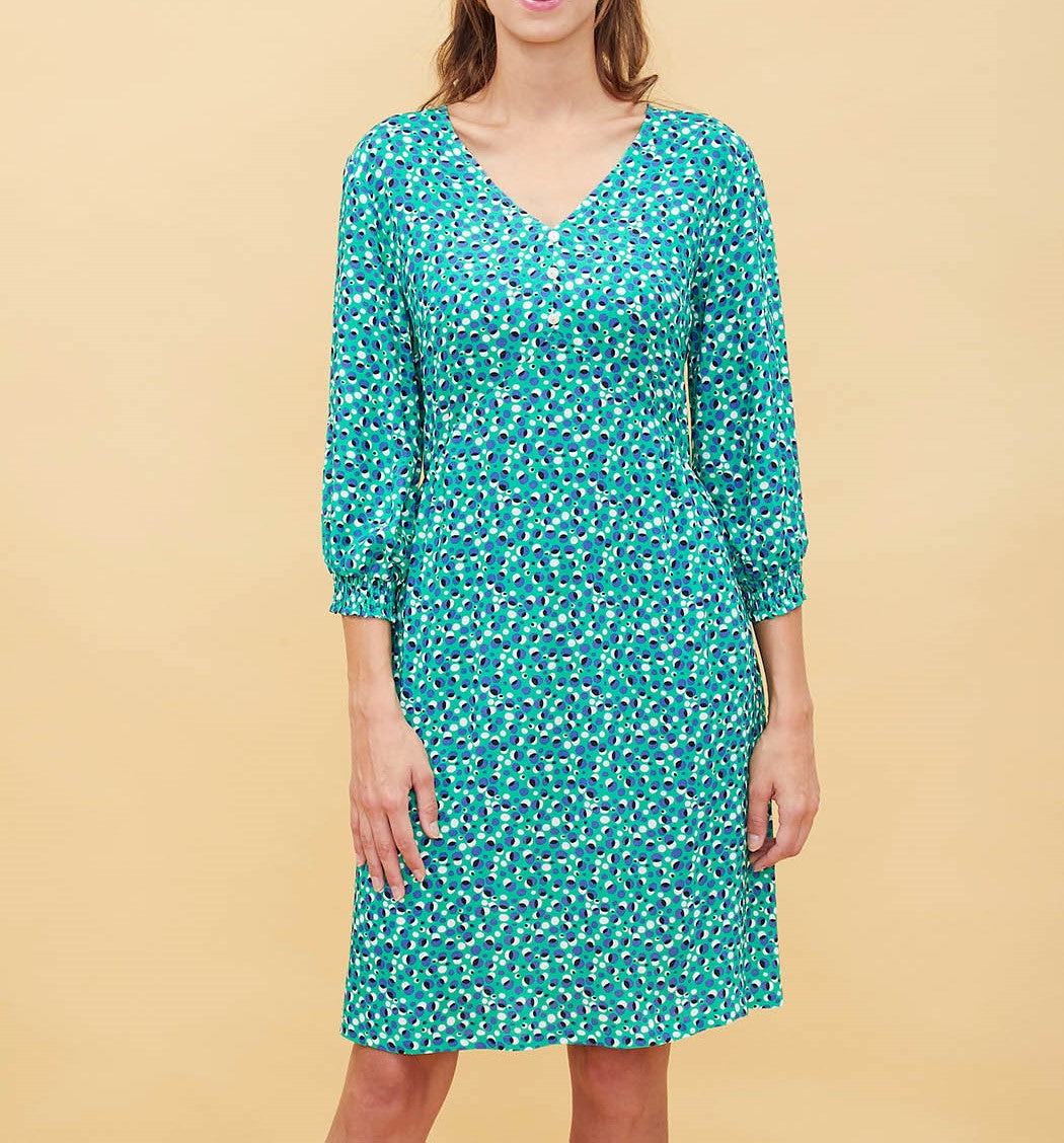 Robe fluide ajustée col boutons Ayanna