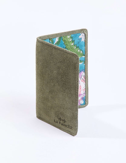 Pochette passeport en Suède de cuir VATA