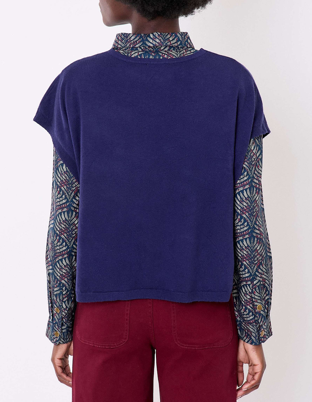 Pull maille sans manche col V SATINKA
